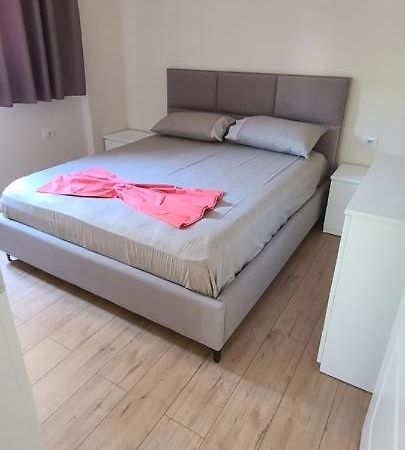 Brand New Apartment Gjirokastër Eksteriør bilde